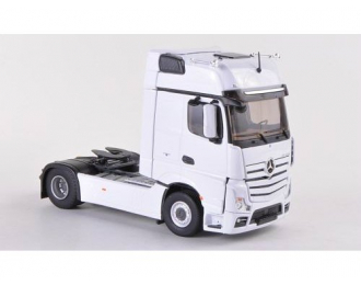 MERCEDES-BENZ Actros MP4 Gigaspace (2012), white 