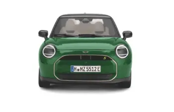 MINI Cooper Se (2023), British Racing Green