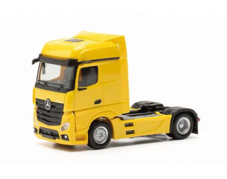Mercedes Benz Actros Bigspace, yellow