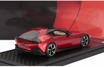 FERRARI 12cilindri V12 830cv Panoramic Roof (2024), Rosso Fuoco - Red Met Black