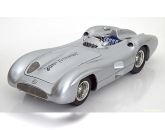 MERCEDES-BENZ W 196R Stromlinie with original signature, Hans Herrmann (1954/55), silver