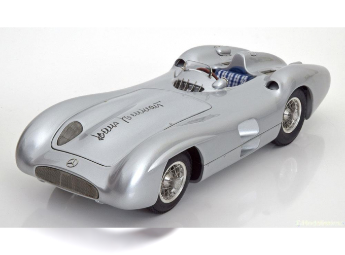 MERCEDES-BENZ W 196R Stromlinie with original signature, Hans Herrmann (1954/55), silver