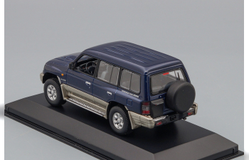 MITSUBISHI Pajero II LWB 5d, blue metallic