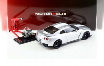 NISSAN Skyline Gt-R (R35) With Engine And Accessories 2016, silver