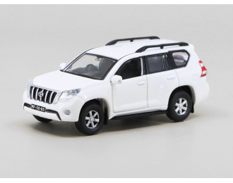 TOYOTA Prado Macau, white