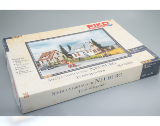 Classic Line Neuburg Cottages, Building Kit (HO-Scale)