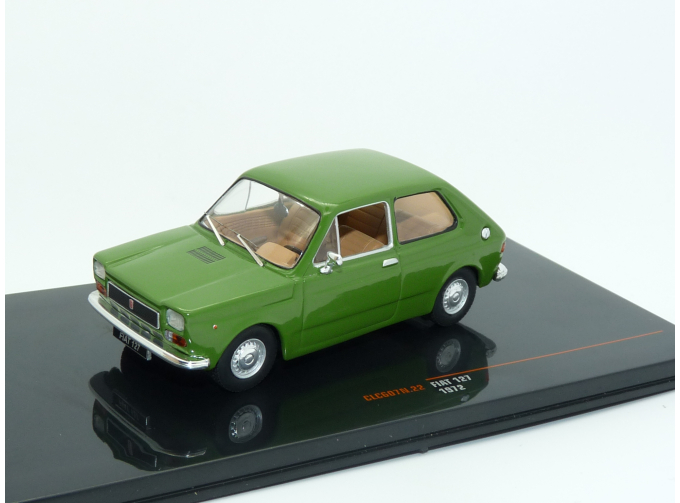 FIAT 127 (1972), green