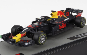 RED BULL RACING RB14 #3 "Aston Martin Red Bull Racing" Daniel Ricciardo победитель China GP (2018)