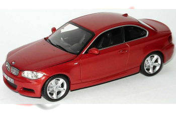 BMW 1er Coupe E82 (2007), sedona rot met.