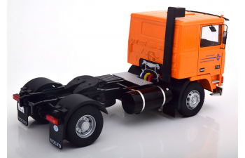 VOLVO F10 (1977), orange/schwarz