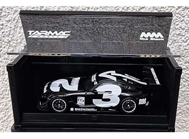 Mercedes AMG GT3 #3 with container & figure, white 2018