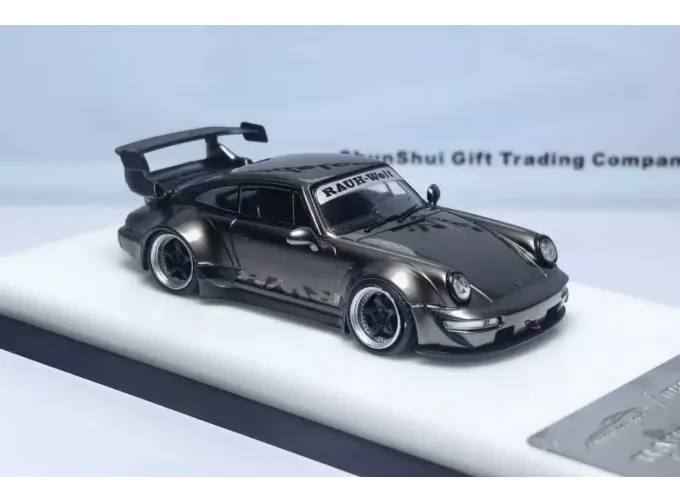 PORSCHE RWB 964 High Wing, pearl grey chrome