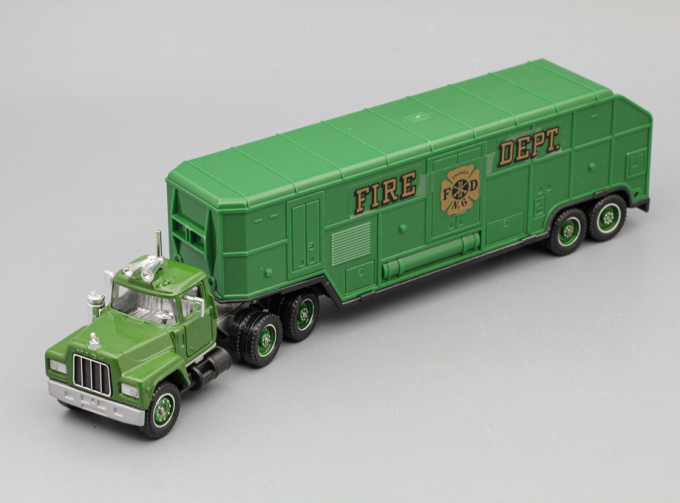 MACK R600 Pompiers, green