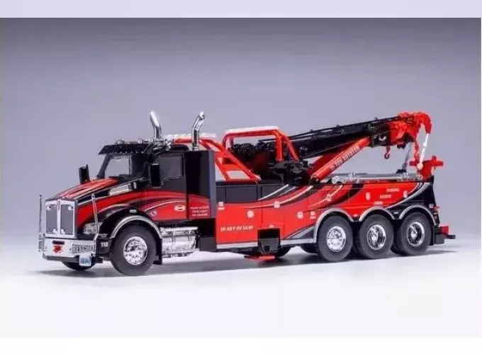 KENWORTH T880 Wrecker (2018), red/black