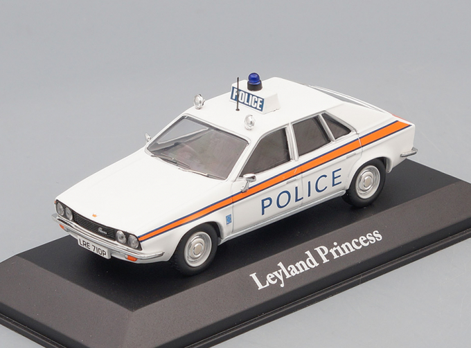 LEYLAND Princess Staffordshire Police, white