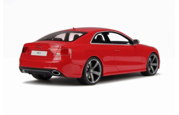 Audi RS5 Coupe (red)