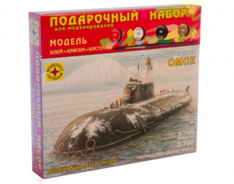 Сборная модель Атомный подводный крейсер "Омск" (подарочный набор)