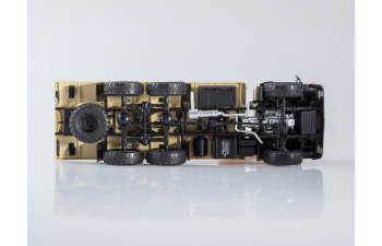 Камский грузовик 43118 6x6 бортовой с тентом, бежевый