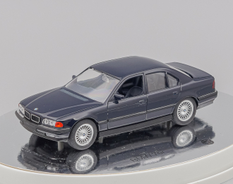 BMW 7er E38 (1995), dark blue