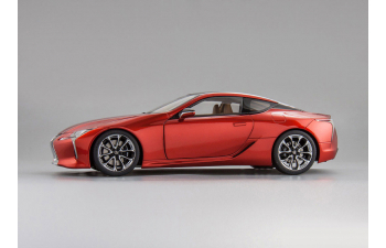 LEXUS LC500, red