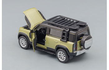 LAND ROVER Defender 110, green / black с набором деталей для тюнинга