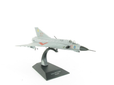 Saab J35 Draken (Suède), серия Avions de Combat à Réaction 64, серебристый