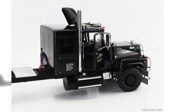 MACK Rl700l Tractor Truck 3-assi (1974), Black