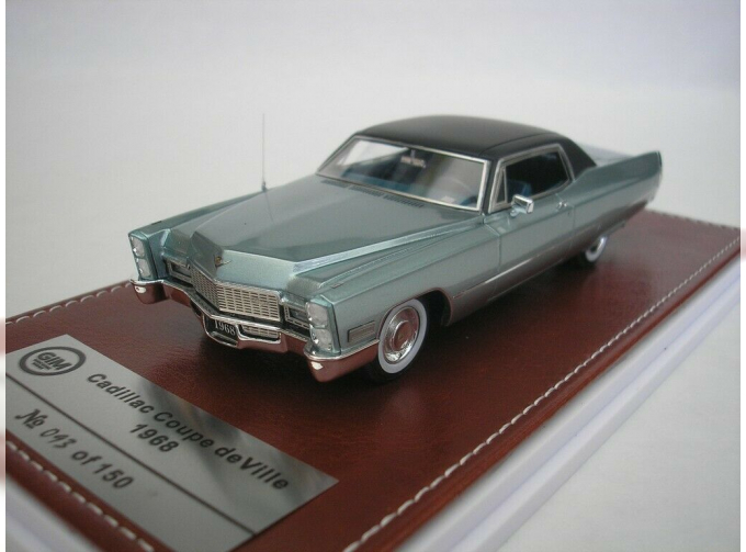 CADILLAC Coupe DeVille 1968 Green