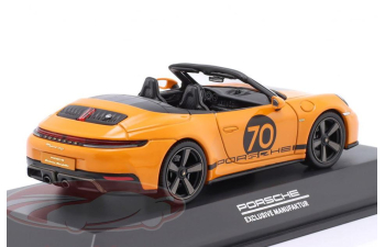 PORSCHE 911 (992.2) Cabriolet Spirit 70 (2025), orange