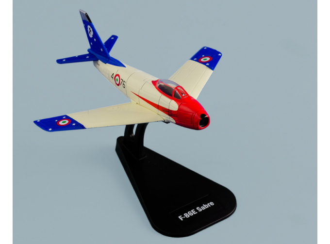 NORTH AMERICAN F-86e Sabre Military Airplane 1961, Cream Red Blue