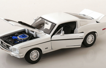 FORD Mustang GT Cobra Jet (1968), белый