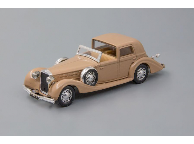 DELAGE D8-120 Coupe De Ville (1938), beige