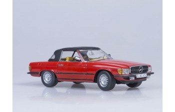 MERCEDES-BENZ 350 SL Closed Convertible (1977), red