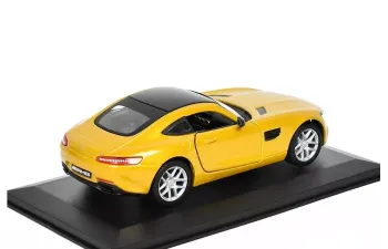 MERCEDES-BENZ GT-S AMG C190 (2016), yellow