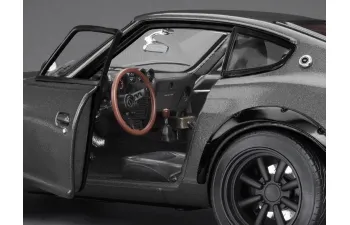 DATSUN 240Z (1971), dark gray 