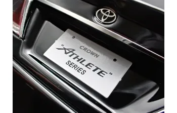 TOYOTA Crown Athlete G (GRS214), black