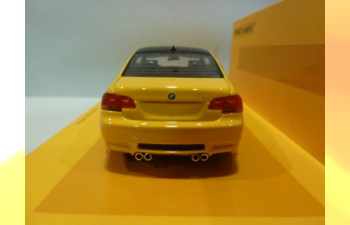 BMW M3 (E92) (2007), yellow