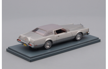 LINCOLN CONTINENTAL MK IV (1973), silver metall