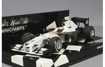 SAUBER F1 Team Showcar Pedro De La Rosso (2010)