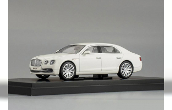 BENTLEY Flying Spur W12, glacier white