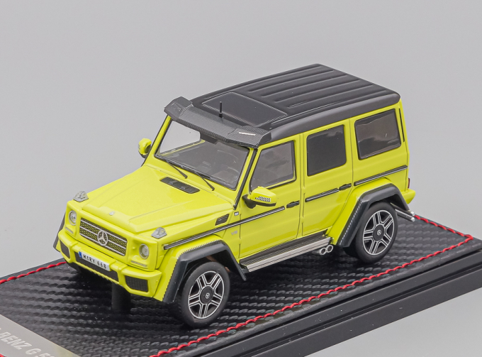 MERCEDES-BENZ G500 4x4², yellow