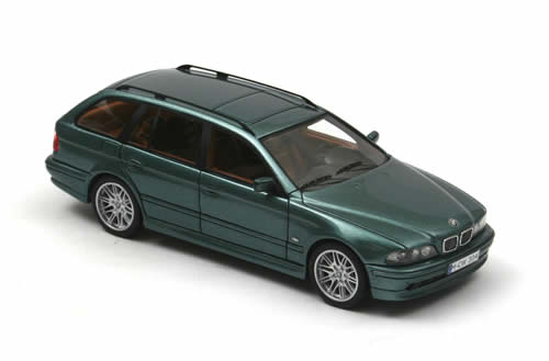 BMW 5er E39 Touring, green metallic