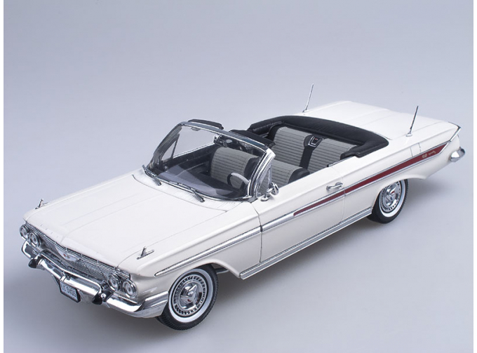 CHEVROLET Impala Open Convertible (1961), white