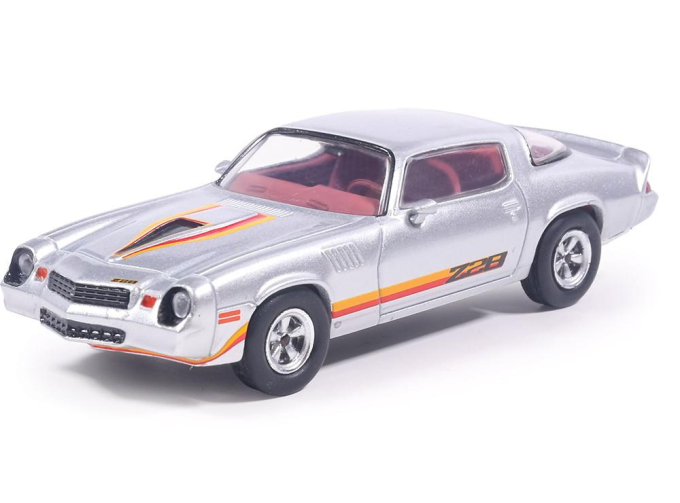 CHEVROLET Camaro Z/28 Coupe (1979), silver with orange stripes