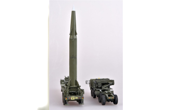 U.S. Army M983 Hemtt tractor and Pershing II tactical missile