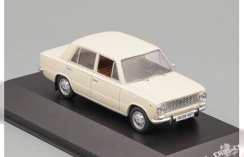 LADA 1200 Sedan (1970), cream