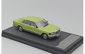 MERCEDES-BENZ 560SEL W126, green