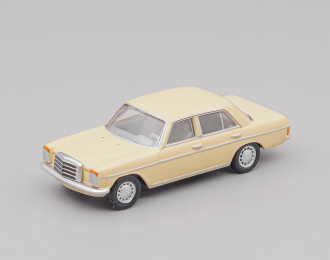 MERCEDES-BENZ 240 D /8, beige