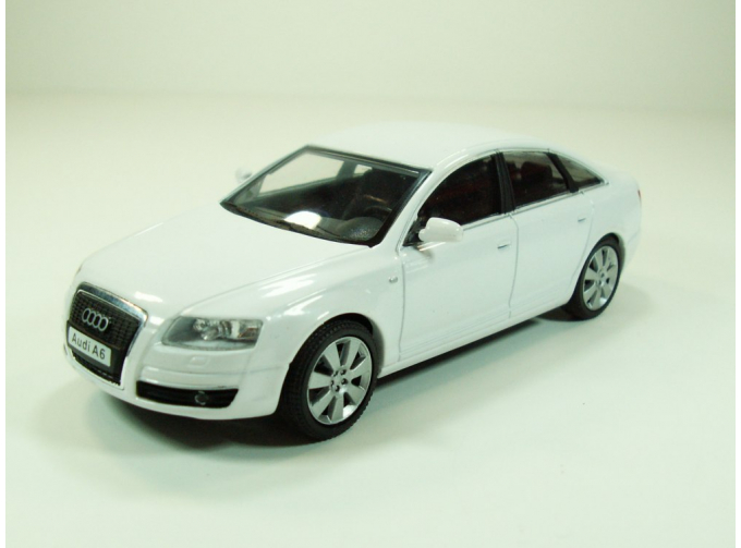 AUDI A6, 251ND 1:43, белый