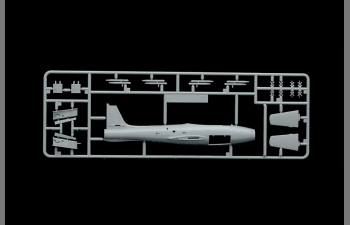 Сборная модель Самолет F-84 G Thunderjet